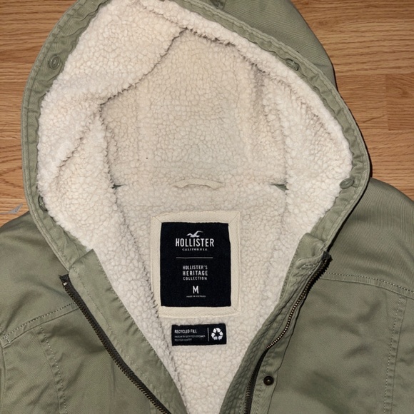 Women’s Hollister Light Green Sherpa Lined Jacket / Coat with Hood - Picture 6 of 7